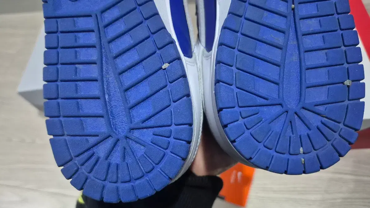 thumbnail-4